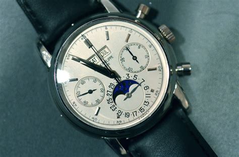 guide to buy your first patek philippe|patek philippe dealer near me.